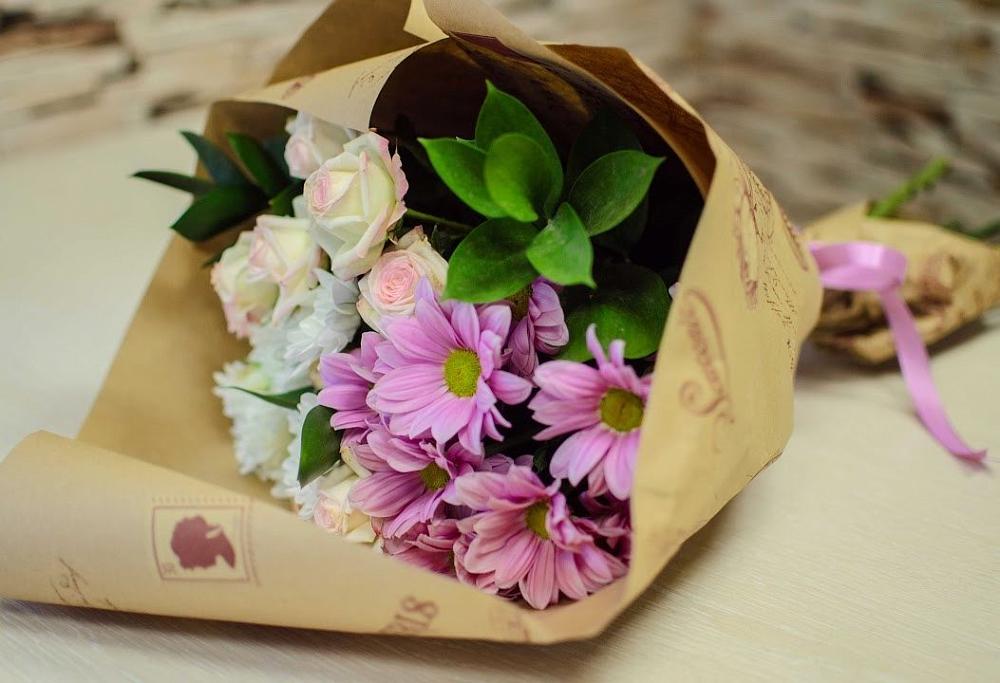 Букет цветов из: Розы и Хризантемы в Старовеличковской