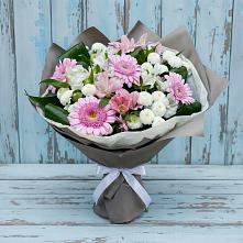 Букет цветов из:  Герберы, Альстромерии и Хризантемы в Старовеличковской