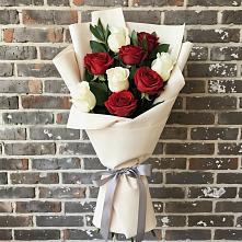 Букет цветов из:  Розы в Старовеличковской