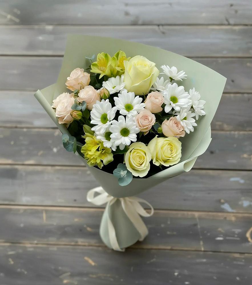Букет цветов из: Альстромерии, Розы и Хризантемы в Старовеличковской