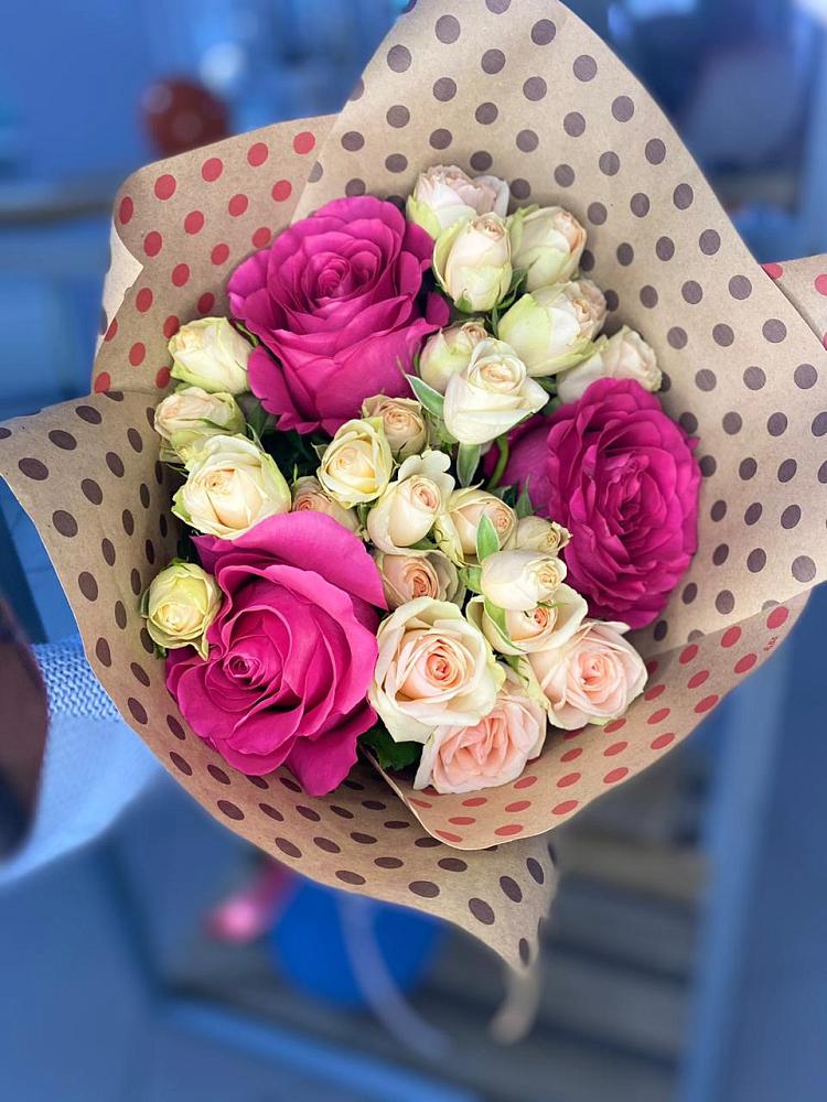 Букет цветов из: Розы в Старовеличковской