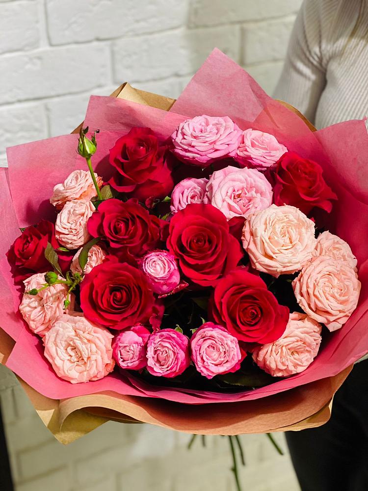 Букет цветов из: Розы в Старовеличковской