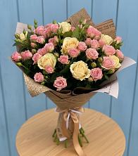 Букет цветов из:  Розы в Старовеличковской