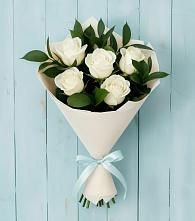 Букет цветов из:  Розы в Старовеличковской