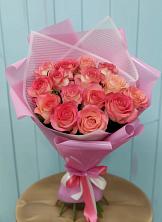 Букет 15 Розовых роз Равель в Старовеличковской