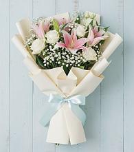 Букет цветов из:  Лилии в Старовеличковской
