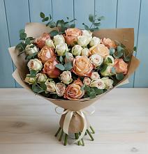 Букет цветов из:  Альстромерии и Розы в Старовеличковской