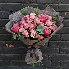 Букет цветов из:  Розы в Старовеличковской